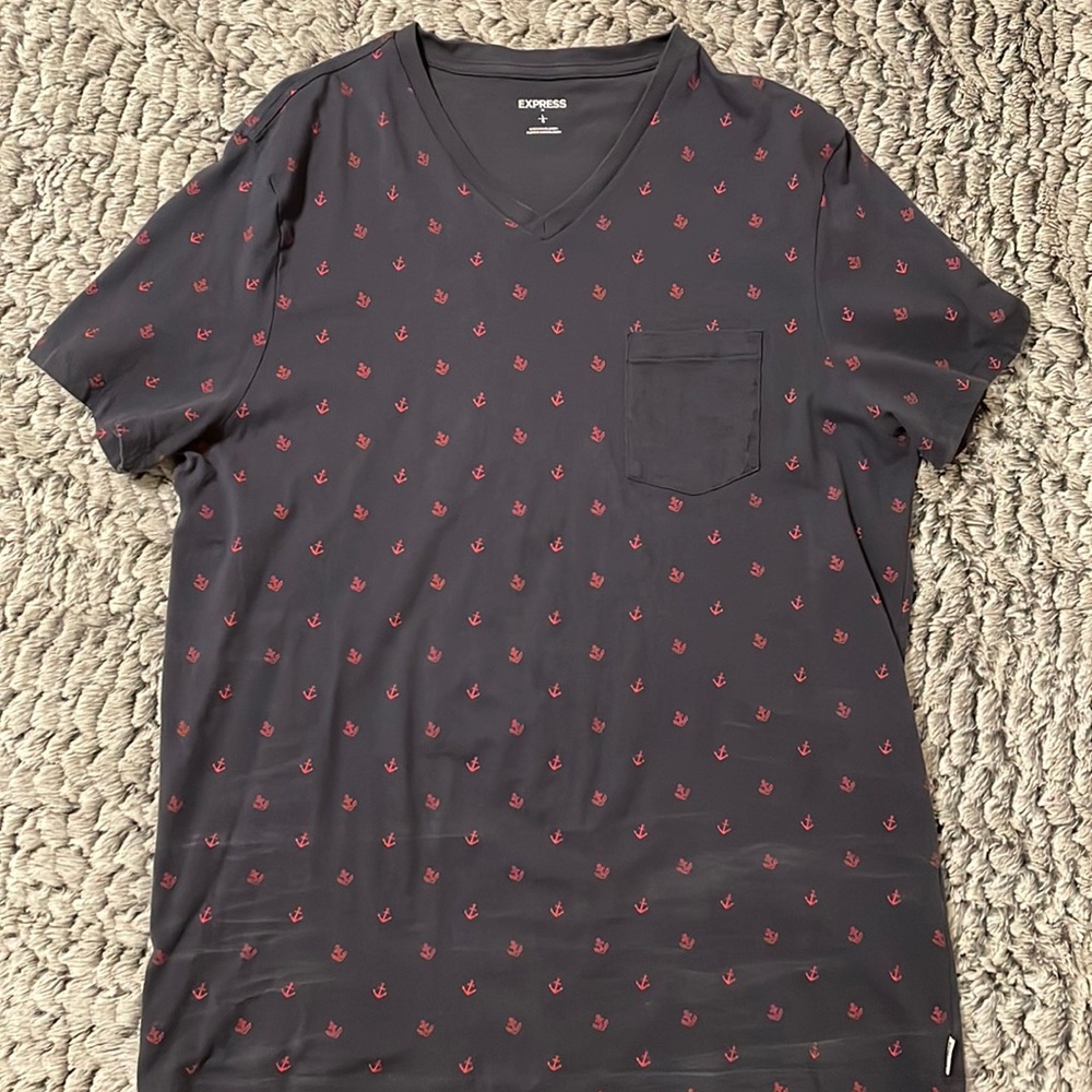 Express V Neck with pocket